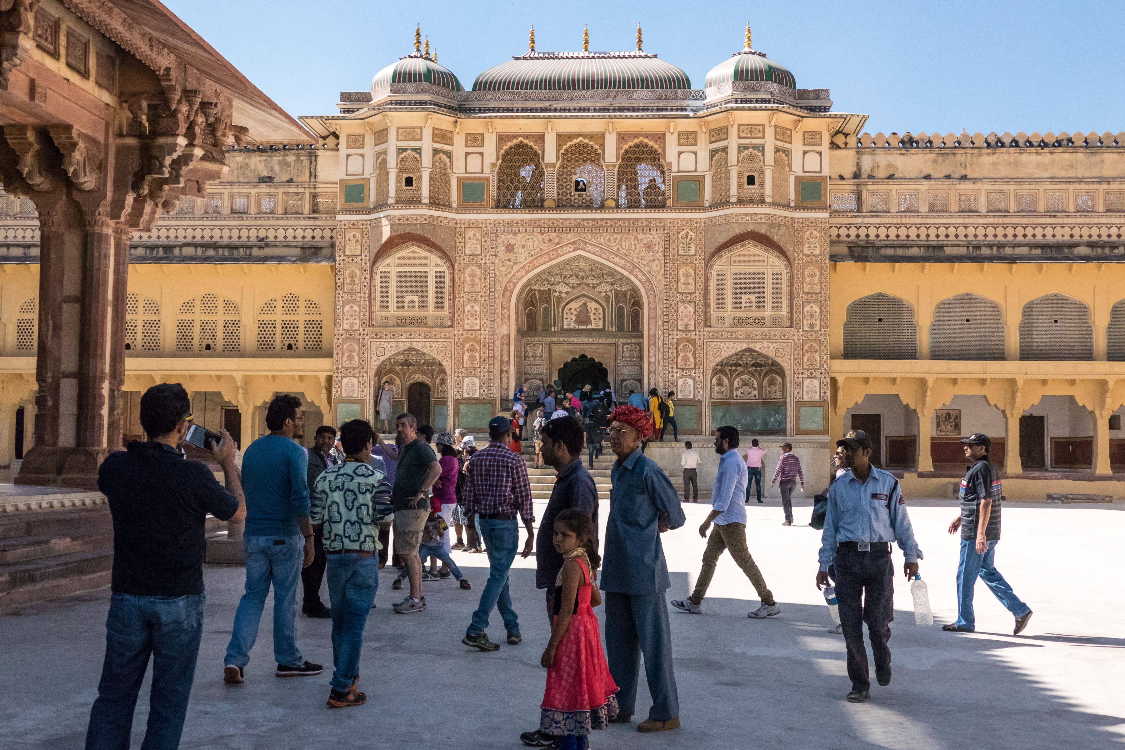 63 AmberFort 10